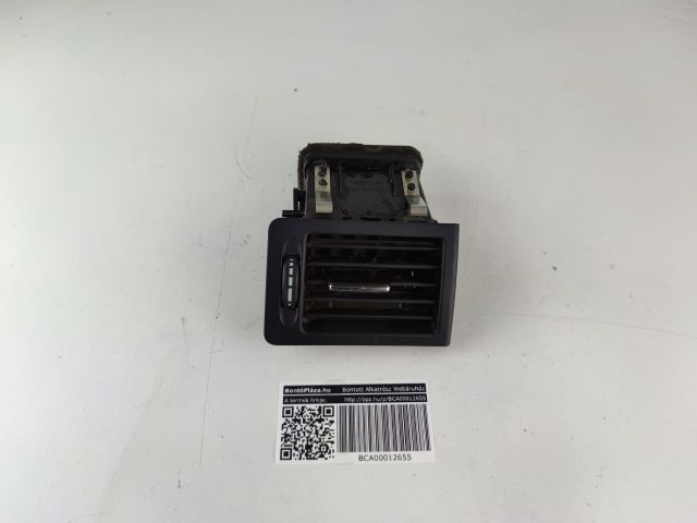 bontott MERCEDES-BENZ C-CLASS Hátsó középső Szellőző