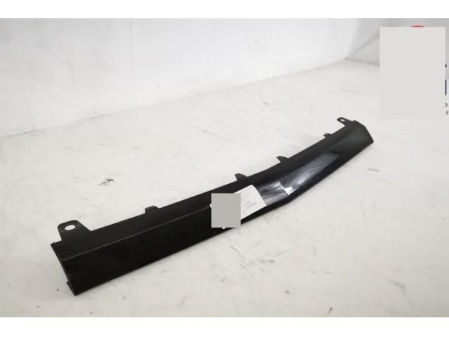 bontott MERCEDES-BENZ C-CLASS Hátsó Lökhárító Díszléc