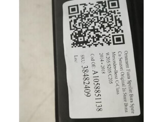 bontott MERCEDES-BENZ C-CLASS Hátsó Lökhárító Díszléc