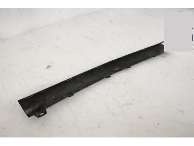 bontott MERCEDES-BENZ C-CLASS Hátsó Lökhárító Díszléc