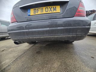 bontott MERCEDES-BENZ C-CLASS Hátsó Lökhárító (Részeivel)