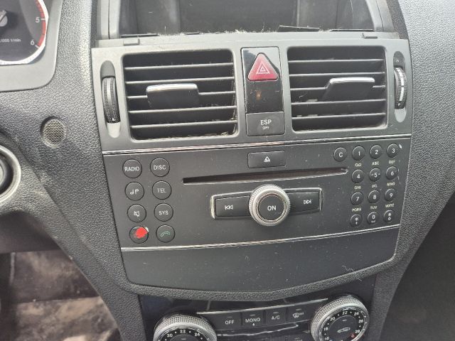 bontott MERCEDES-BENZ C-CLASS Hátsó Lökhárító (Részeivel)