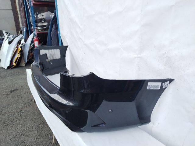 bontott MERCEDES-BENZ C-CLASS Hátsó Lökhárító (Üresen)