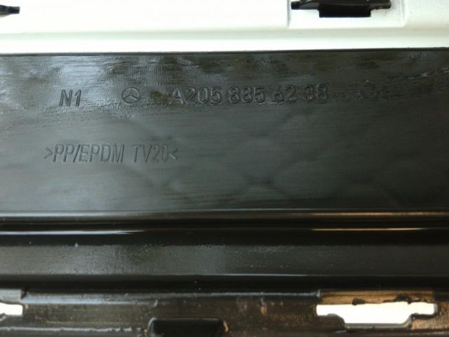 bontott MERCEDES-BENZ C-CLASS Hátsó Lökhárító (Üresen)