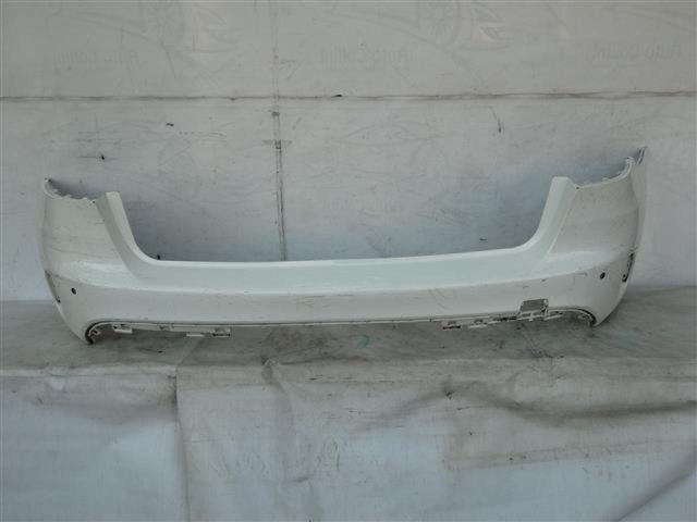 bontott MERCEDES-BENZ C-CLASS Hátsó Lökhárító (Üresen)