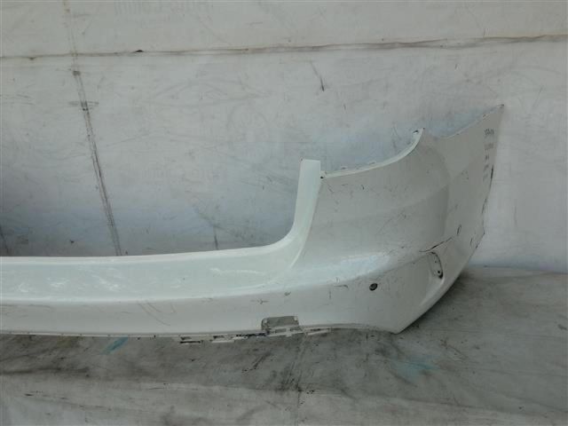 bontott MERCEDES-BENZ C-CLASS Hátsó Lökhárító (Üresen)