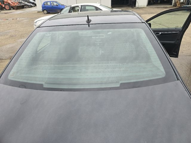 bontott MERCEDES-BENZ C-CLASS Hátsó Szélvédő