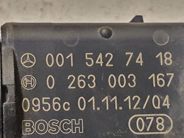 bontott MERCEDES-BENZ C-CLASS Hátsó Tolatóradar Fej