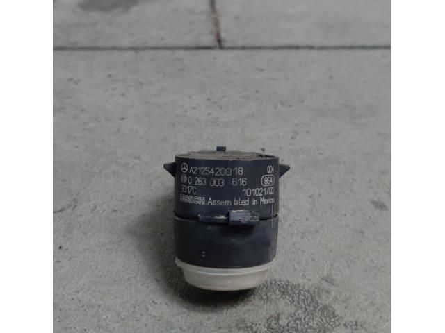 bontott MERCEDES-BENZ C-CLASS Hátsó Tolatóradar Fej