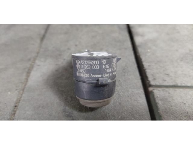 bontott MERCEDES-BENZ C-CLASS Hátsó Tolatóradar Fej