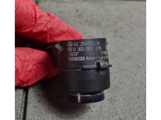 bontott MERCEDES-BENZ C-CLASS Hátsó Tolatóradar Fej