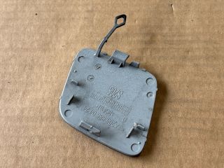 bontott MERCEDES-BENZ C-CLASS Hátsó Vonószem Burkolat