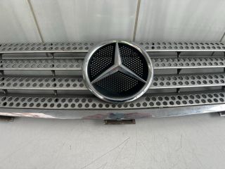 bontott MERCEDES-BENZ C-CLASS Hűtőrács