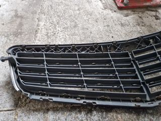bontott MERCEDES-BENZ C-CLASS Hűtőrács