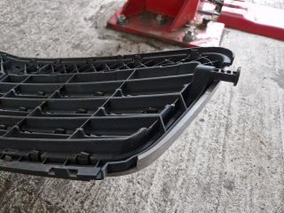 bontott MERCEDES-BENZ C-CLASS Hűtőrács