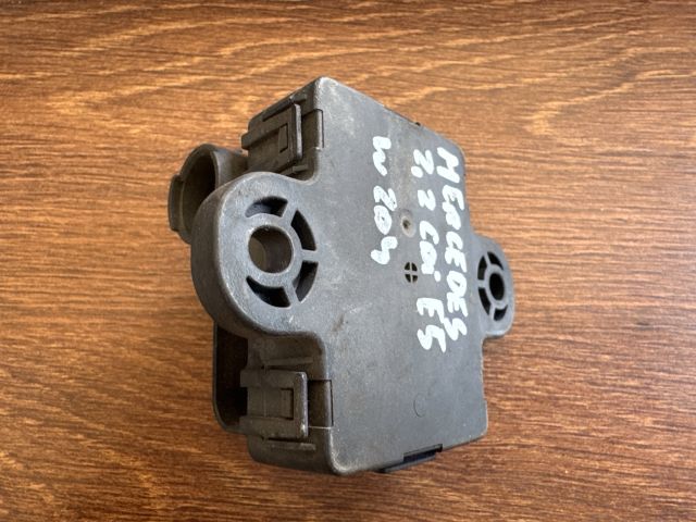 bontott MERCEDES-BENZ C-CLASS Izzító Relé