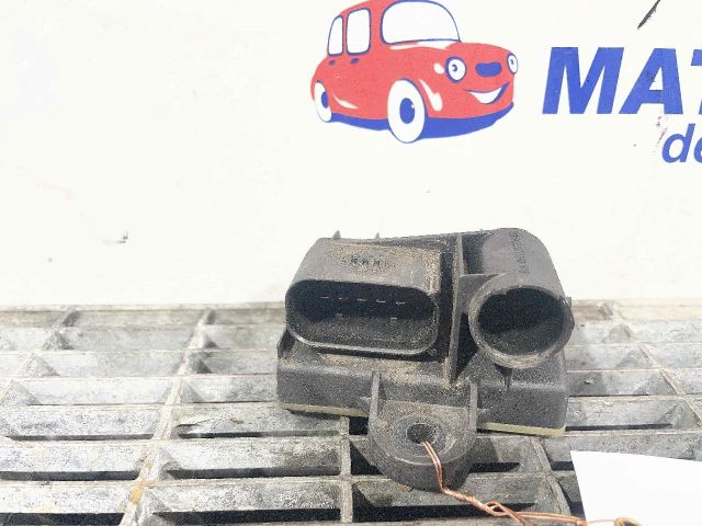 bontott MERCEDES-BENZ C-CLASS Izzító Relé