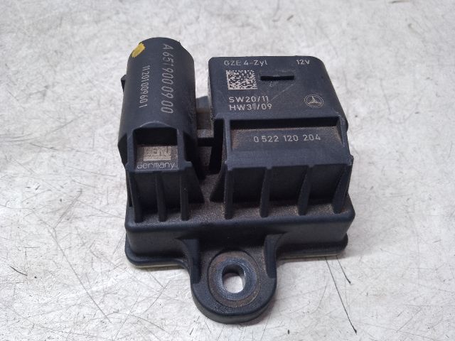 bontott MERCEDES-BENZ C-CLASS Izzító Relé