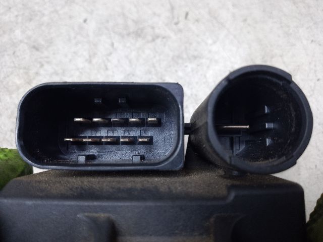 bontott MERCEDES-BENZ C-CLASS Izzító Relé