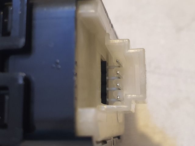 bontott MERCEDES-BENZ C-CLASS Jobb első Ablakemelő Kapcsoló