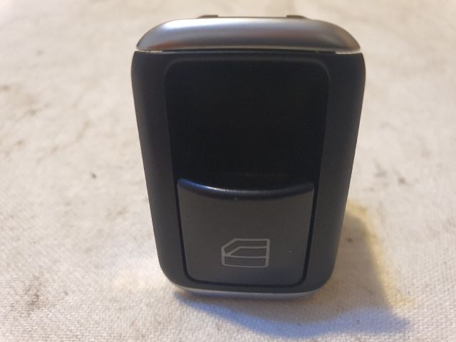 bontott MERCEDES-BENZ C-CLASS Jobb első Ablakemelő Kapcsoló