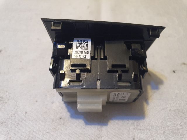 bontott MERCEDES-BENZ C-CLASS Jobb első Ablakemelő Kapcsoló