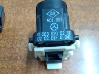 bontott MERCEDES-BENZ C-CLASS Jobb első Ablakemelő Kapcsoló