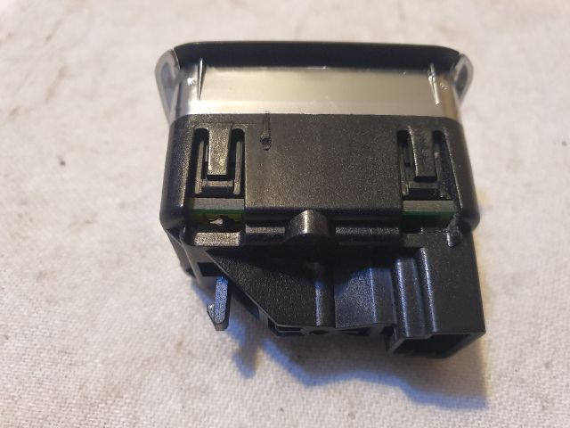 bontott MERCEDES-BENZ C-CLASS Jobb első Ablakemelő Kapcsoló