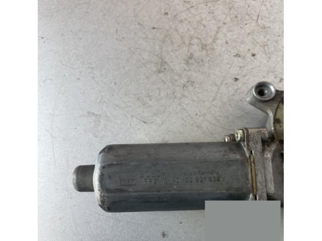 bontott MERCEDES-BENZ C-CLASS Jobb első Ablakemelő Motor