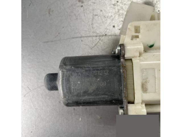 bontott MERCEDES-BENZ C-CLASS Jobb első Ablakemelő Motor