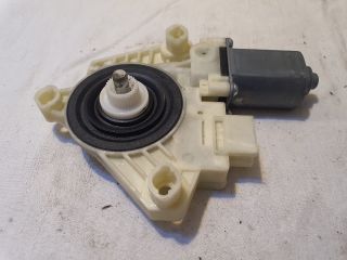 bontott MERCEDES-BENZ C-CLASS Jobb első Ablakemelő Motor