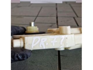 bontott MERCEDES-BENZ C-CLASS Jobb első Ablakemelő Motor