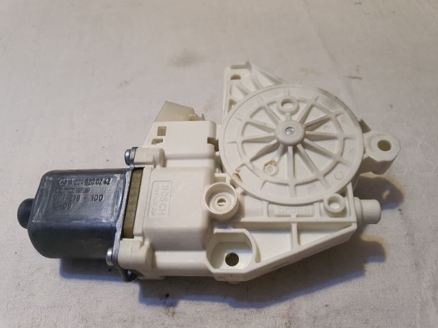 bontott MERCEDES-BENZ C-CLASS Jobb első Ablakemelő Motor