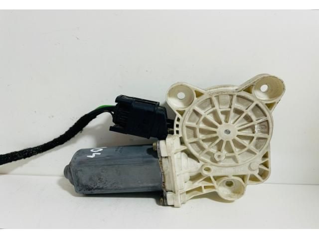 bontott MERCEDES-BENZ C-CLASS Jobb első Ablakemelő Motor