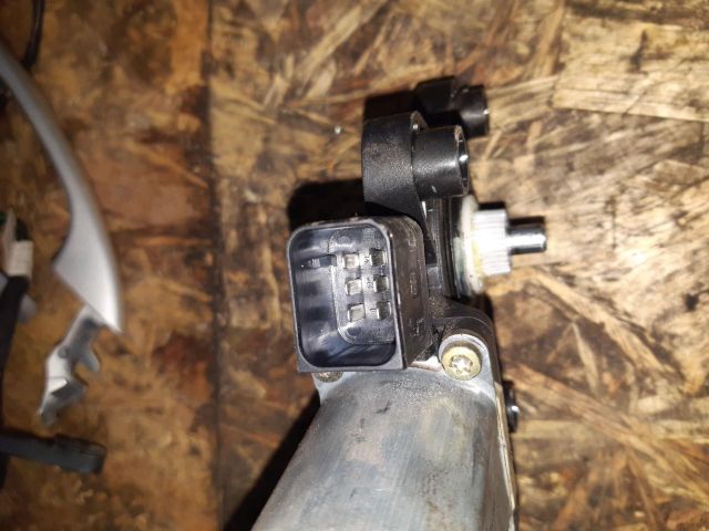 bontott MERCEDES-BENZ C-CLASS Jobb első Ablakemelő Motor