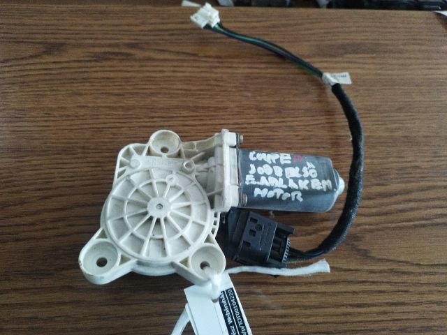 bontott MERCEDES-BENZ C-CLASS Jobb első Ablakemelő Motor