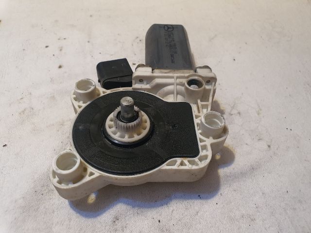 bontott MERCEDES-BENZ C-CLASS Jobb első Ablakemelő Motor