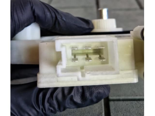 bontott MERCEDES-BENZ C-CLASS Jobb első Ablakemelő Motor