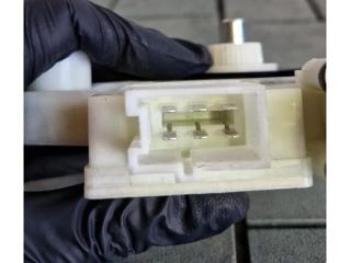 bontott MERCEDES-BENZ C-CLASS Jobb első Ablakemelő Motor