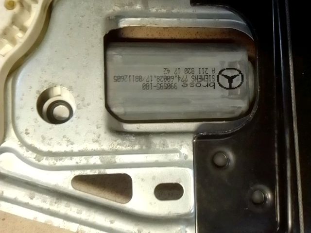 bontott MERCEDES-BENZ C-CLASS Jobb első Ablakemelő Motor