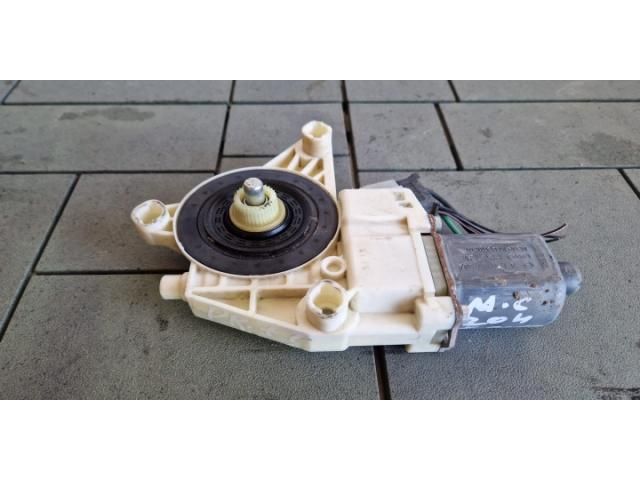 bontott MERCEDES-BENZ C-CLASS Jobb első Ablakemelő Motor