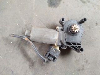 bontott MERCEDES-BENZ C-CLASS Jobb első Ablakemelő Motor