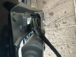 bontott MERCEDES-BENZ C-CLASS Jobb első Ablakemelő Szerkezet (Elektromos)