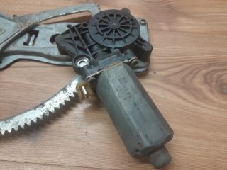 bontott MERCEDES-BENZ C-CLASS Jobb első Ablakemelő Szerkezet (Elektromos)