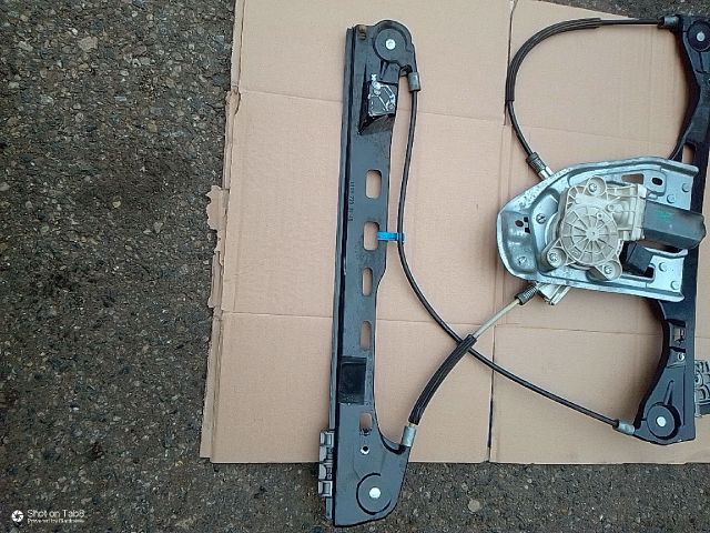 bontott MERCEDES-BENZ C-CLASS Jobb első Ablakemelő Szerkezet (Elektromos)