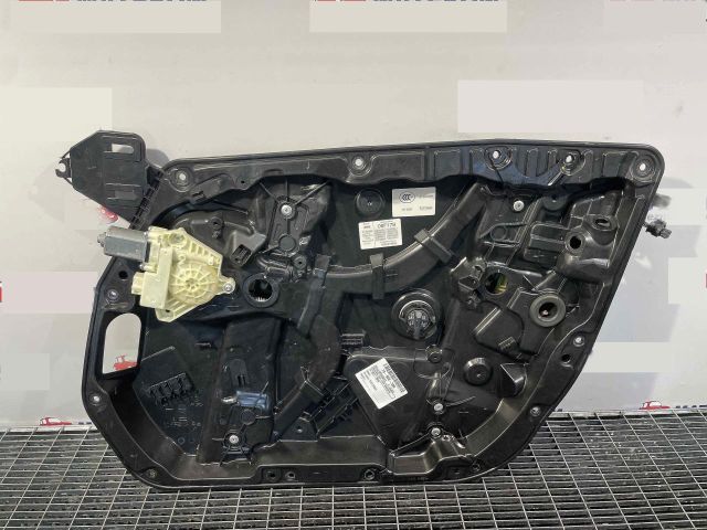 bontott MERCEDES-BENZ C-CLASS Jobb első Ablakemelő Szerkezet (Elektromos)