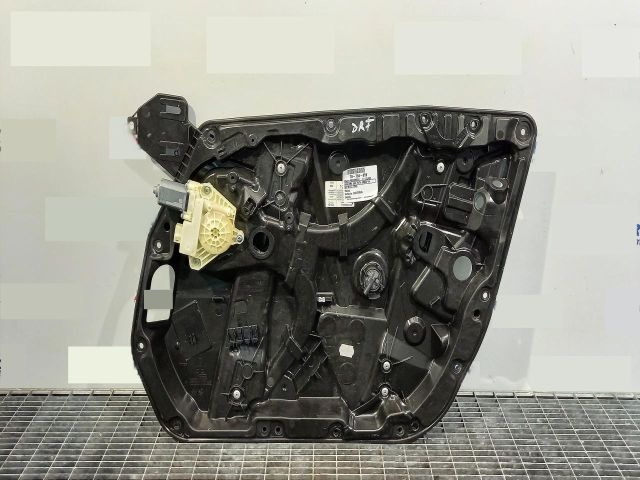 bontott MERCEDES-BENZ C-CLASS Jobb első Ablakemelő Szerkezet (Elektromos)