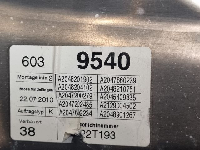 bontott MERCEDES-BENZ C-CLASS Jobb első Ablakemelő Szerkezet (Elektromos)