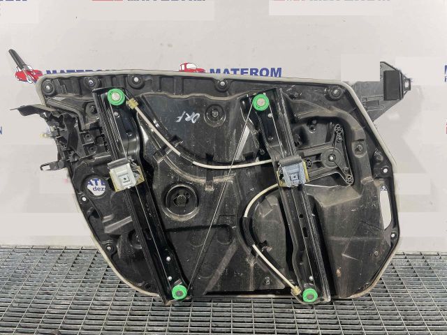 bontott MERCEDES-BENZ C-CLASS Jobb első Ablakemelő Szerkezet (Elektromos)