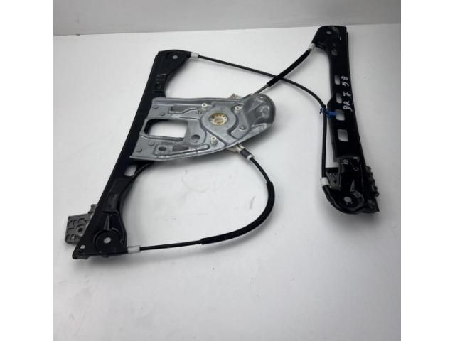 bontott MERCEDES-BENZ C-CLASS Jobb első Ablakemelő Szerkezet (Elektromos)